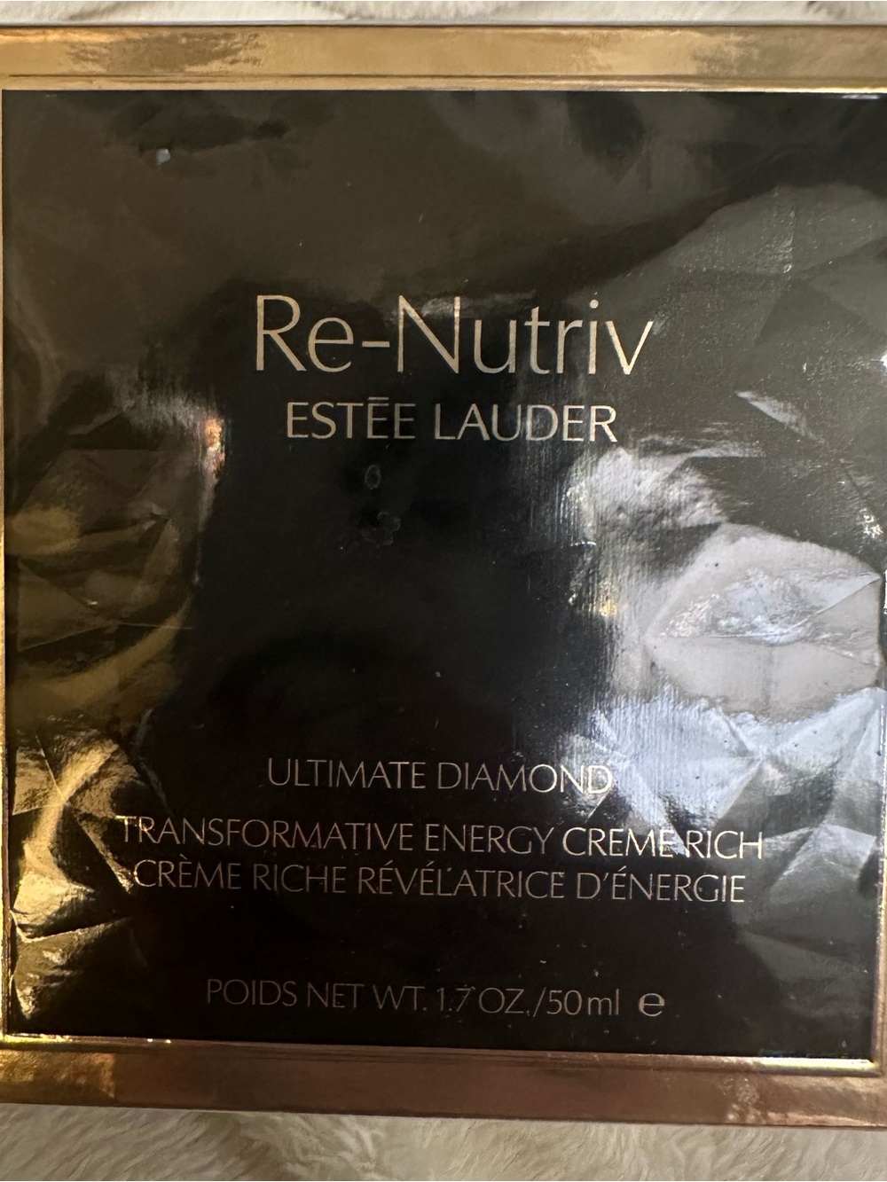 Estee Lauder Re-Nutriv Ultimate Diamond Crème - Gold and Clear - Picture 9 of 10